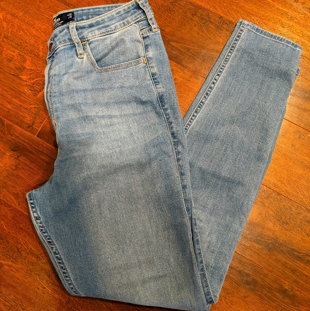 Hollister Ultra High Rise Super Skinny Jeans